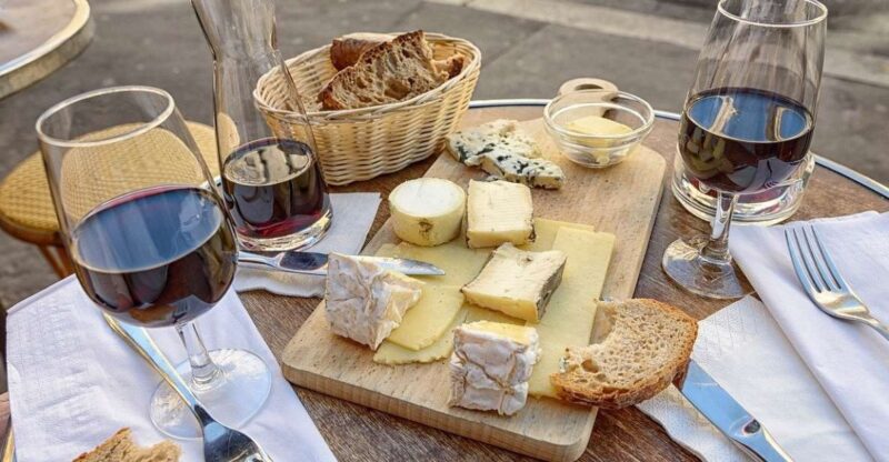 Turin: Street Food Walking Tour With Aperitivo & Tastings - Key Points