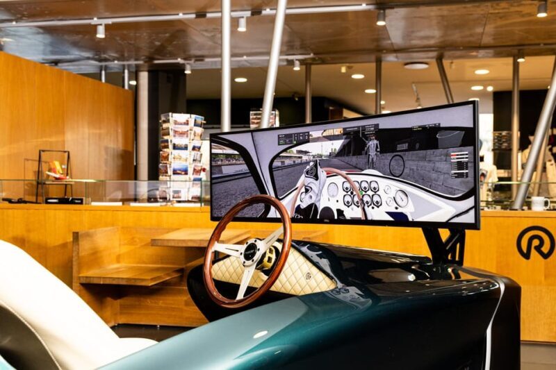Turin: Vintage Car Simulators at MAUTO - Experience the Thrill of Vintage Racing