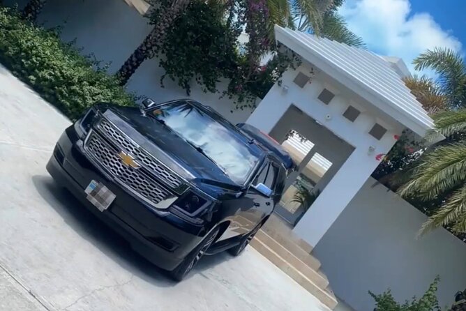 Turks and Caicos Private SUV And VIP Airport Transportation - Vehicle and Accessibility Details