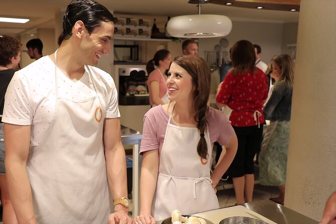 Tuscan Cooking Class and Dinner in Florence - Tuscan Culinary Techniques and Traditions