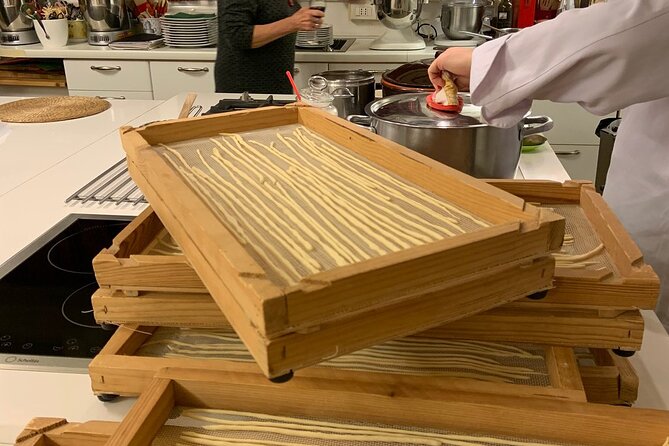 Tuscan Cooking Class in Central Siena - Inclusions and Amenities