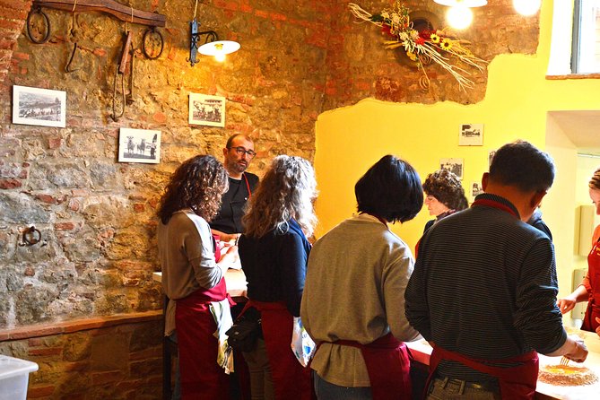Tuscan Cooking Class - Traditional 5 Course Menu - Secondo Di Carne E Vegetali