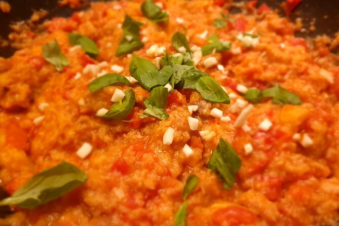 Tuscan World Famous Cuisine Activity With a Local Food Expert - Taking in Tuscan Bread Tradition