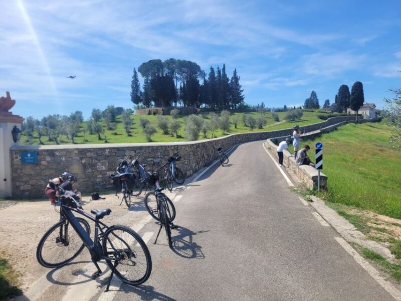 Tuscany Hills Bike Tour With Lunch at Farm and Wine Tasting - Experience and Activities