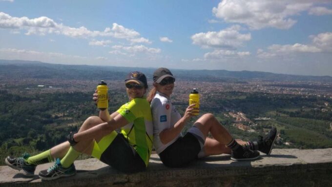 Tuscany Hills Bike Tour With Lunch at Farm and Wine Tasting - Lunch at Chianti Farm