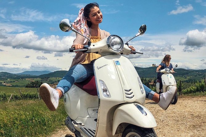 Tuscany Sunset Vespa Tour - Meeting and Pickup