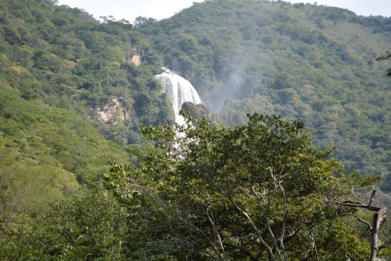 Tuxtla Gutiérrez: Chiflon Waterfalls + Montebello Day Tour - Key Points