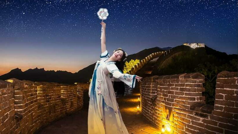 Twilight Glow at Mutianyu Great Wall Evening Bus Tour+Ticket - Who Is This Tour Best For?