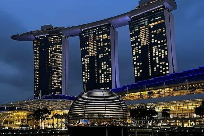 Twilight Magic Singapore River Cruise and 2 Light Show - Authentic Traveler Feedback