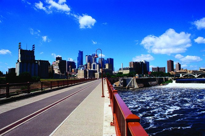 Twin Cities Highlights Tour - Pickup and Logistics