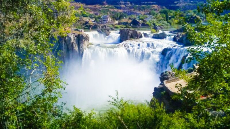 Twin Falls: Dierkes Lake Hike & Shoshone Falls Guided Tour - Participant Requirements