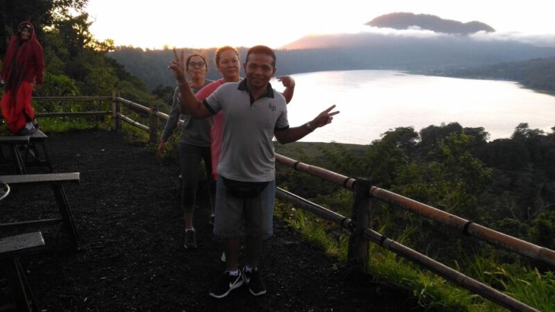 Twin Lakes Jungle Trekking and Canoeing - Experience Highlights