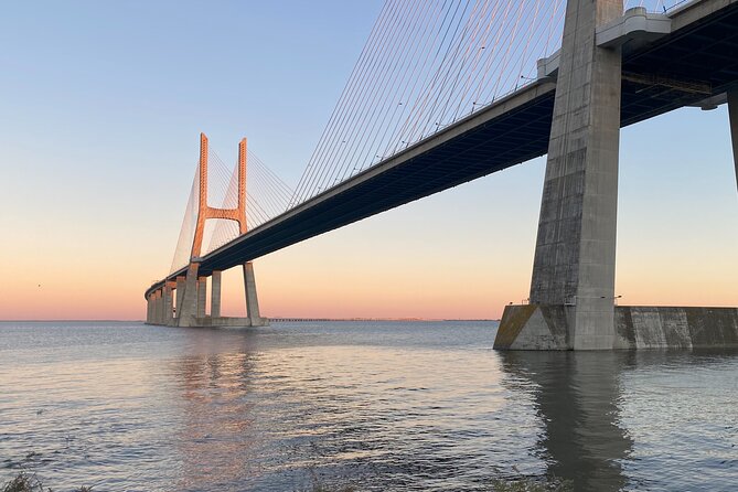 Two Bridges Gastronomic Private Tour - Lisbon Kings Christ - Exploring Alcochete