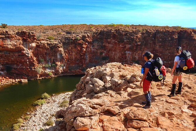 Two-Day Trekking Adventure-Sunset Reef & Range Overnight Loop - Group Size