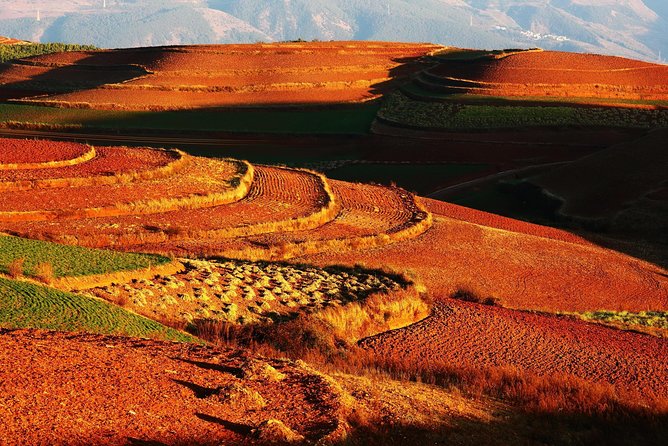 Two Days Colorful Private Tour From Kunming to Dongchuan Red Land - Pickup and Scheduling
