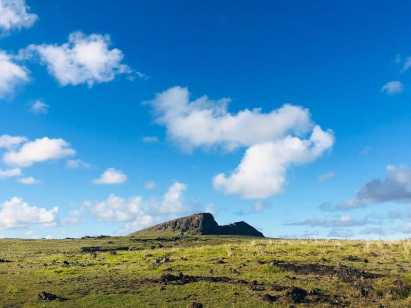 Two Days of Full Day Tour of Rapa Nui + Sunrise in Tongariki - Exploring Rapa Nuis Landscapes