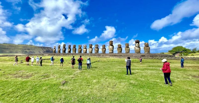 Two Days of Full Day Tour of Rapa Nui + Sunrise in Tongariki - Discovering Ancient Civilizations