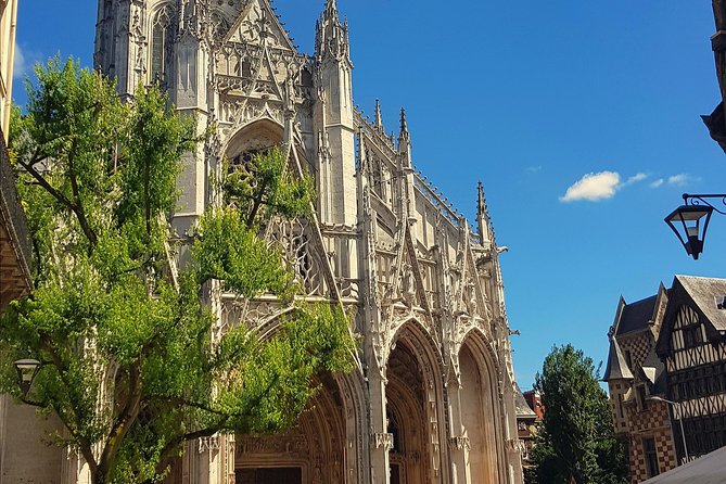 Two Days Private Tour to Normandy From Paris - Experiencing D-Day Sights