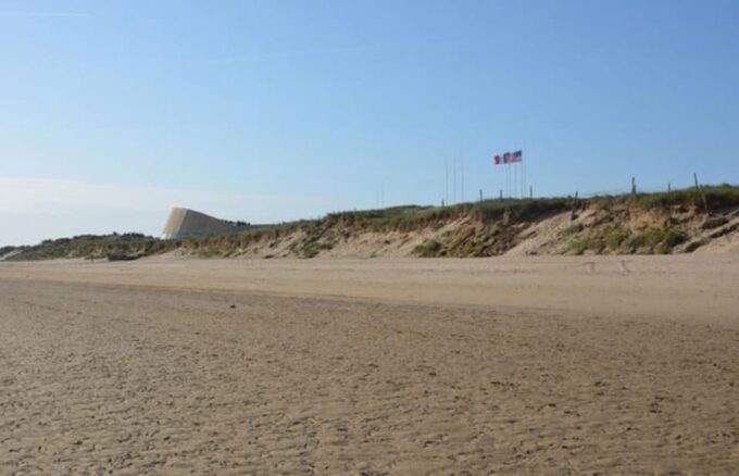 Two Days Tour Following the D-Day, Normandy From Bayeux - Arromanches Mulberry Harbors