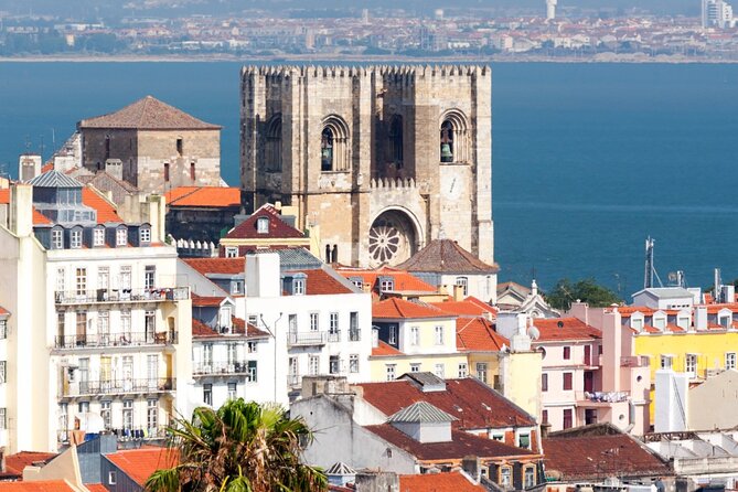 Two Hills Private Tuk Tuk Tour in Lisbon - Exploring Lisbon by Tuk Tuk