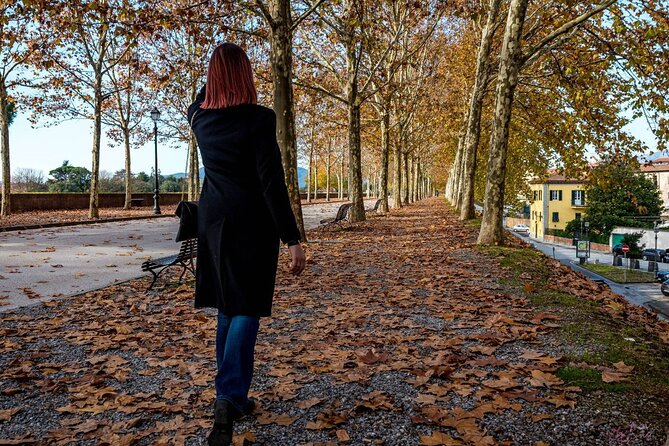 Two Hours Lucca Private Tour With Personal Photographer - Tour Overview