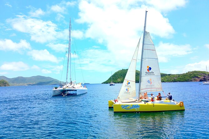 Two Hours of Sailing and Relaxation in the Bay of Saintes - Onboard Amenities