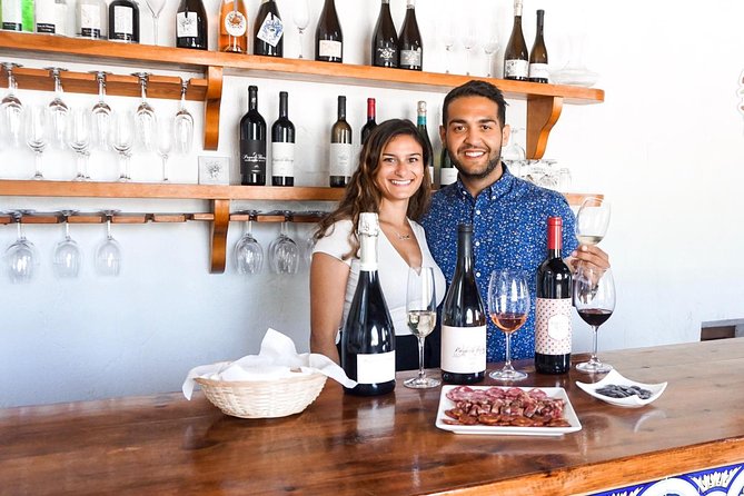 Two Wineries Tour With Wine Tasting - Winery Visits and Tastings