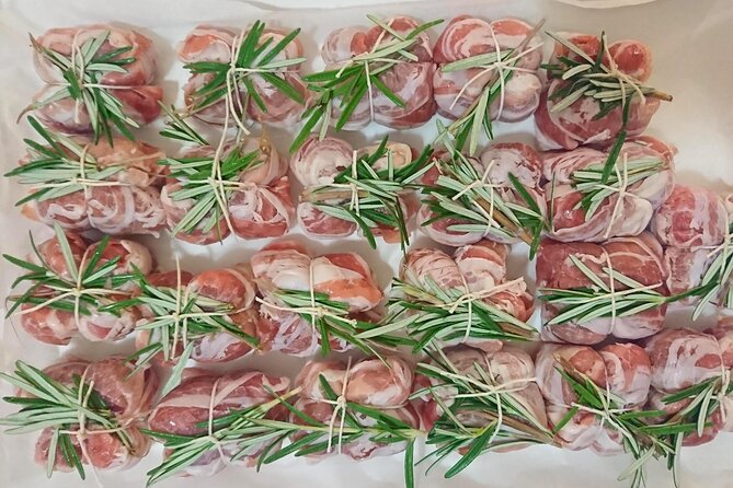 Typical Italian Homemade Dinner in Como - Preparing for the Dinner