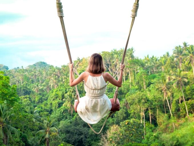 Ubud: 2 Waterfalls, Swing & Monkey Forest With Photographer - Photography Experience