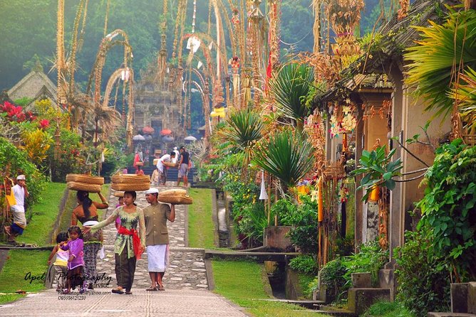 Ubud and Tanah Lot Temple Tour - Pickup Information