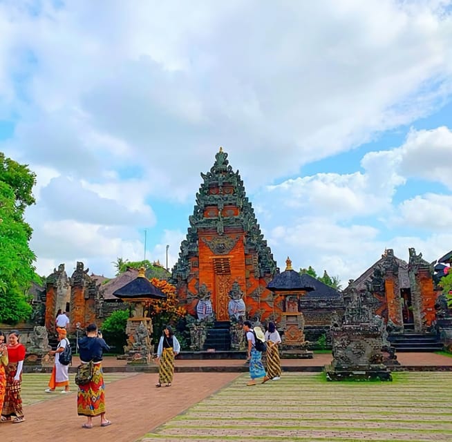 Ubud Ayung River Rafting With Bantuan Temple Visit - Included Amenities