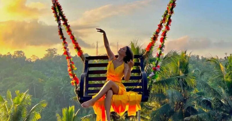 Ubud: Bali Swing, Monkey Forest, Waterfall Tour & Lunch - Activity Highlights