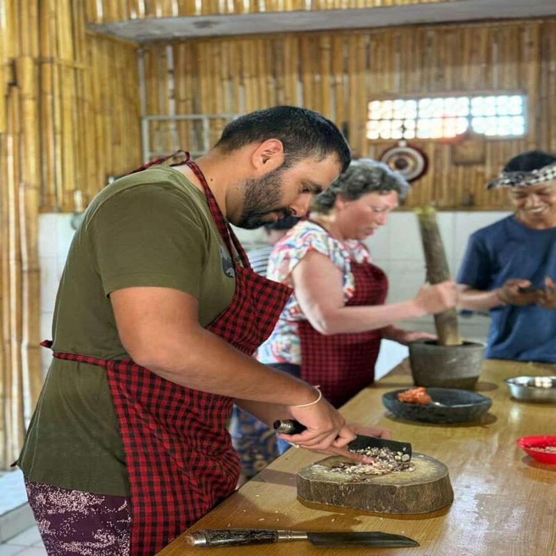 Ubud: Balinese Cooking Class with Traditional Dishes - Who this Experience Is For