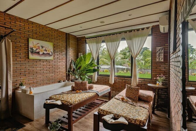Ubud Balinese Massage Scrub And Flower Bath Experience - Who Will Love This Experience?