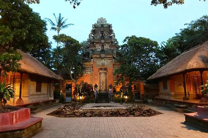 Ubud City Tour I: Monkey Forest, Ubud Palace, Art Market, and Waterfall - Inclusions
