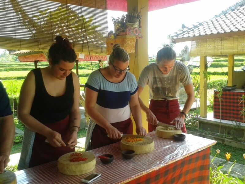 Ubud Cooking : All Inclusive Cooking Class - Booking and Cancellation