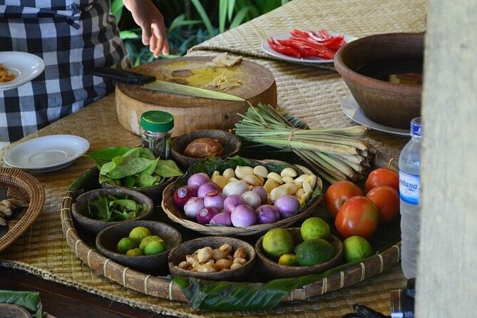 Ubud Cooking Class Bali With Balinese Chef - Dining Experience