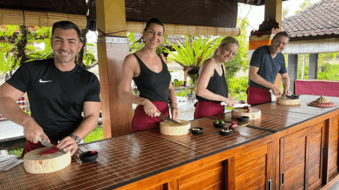 Ubud: Cooking Class With Transfers and Optional Market Visit - Hands-on Cooking Class