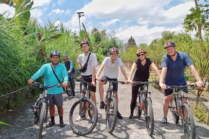 Ubud Cultural and Natural Downhill Cycling Tour - Balinese Culture and Traditions
