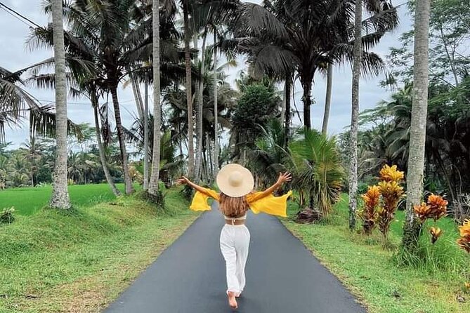 Ubud Culture,Art and Nature Tour. - Tirta Empul Temple