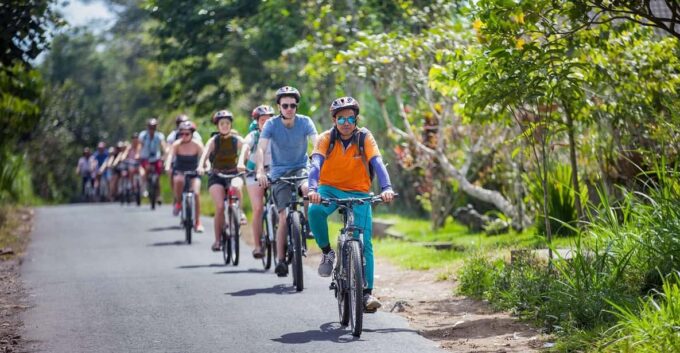 Ubud: Downhill Cycling Tour With Lunch and Hotel Transfer - Pricing and Inclusions