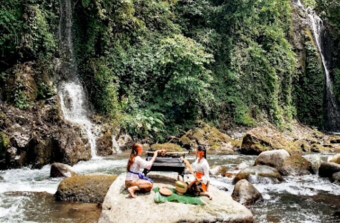 Ubud Eco-Adventure: Farm, Rice Terraces, River & Dance Show! - Frequently Asked Questions