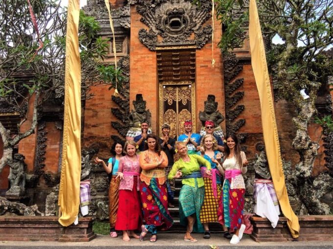 Ubud: Highlights Tour With Traditional Costume Photoshoot - Frequently Asked Questions