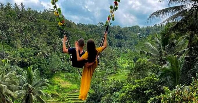 Ubud: Jungle Bali Swing Ticket With Tegalalang Rice Terraces - Visiting Sacred Monkey Forest Sanctuary