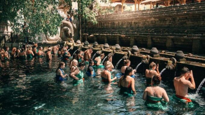 Ubud: Monkey Forest, Rice Terraces, Temple&Petanu Waterfall - Frequently Asked Questions