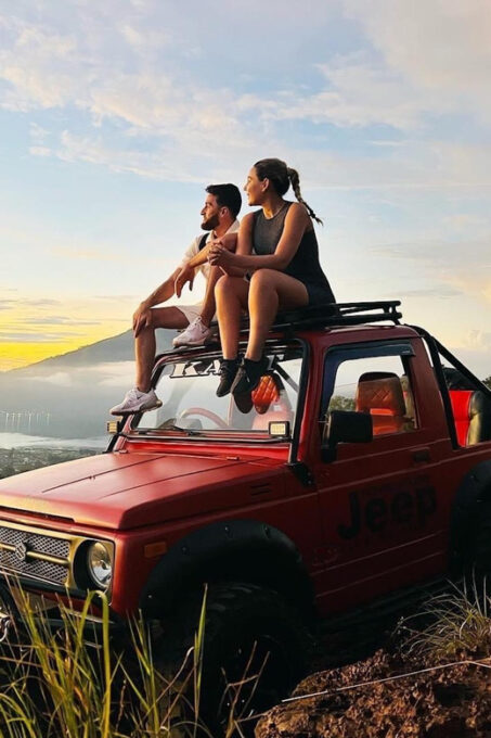 Ubud: Mount Batur Jeep Sunrise and Natural Hot Spring Tour - Relax in Natural Hot Springs