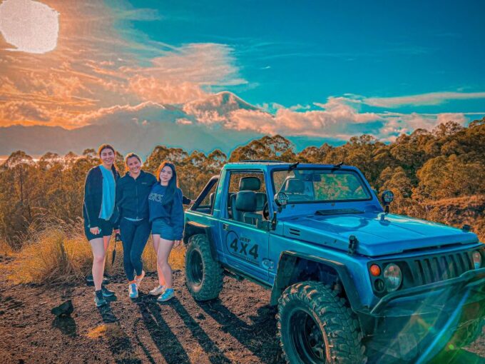 Ubud : Mount Batur Sunset Jeep Guided Tour - Exploring Tegallalang Rice Terrace