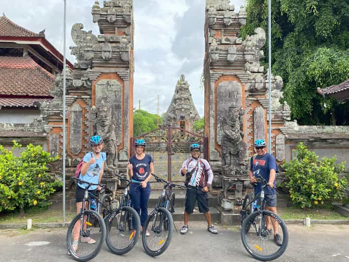 Ubud: PRIVATE E-Bike Tour Inside Rice Field With Meal & Pool - Inclusions