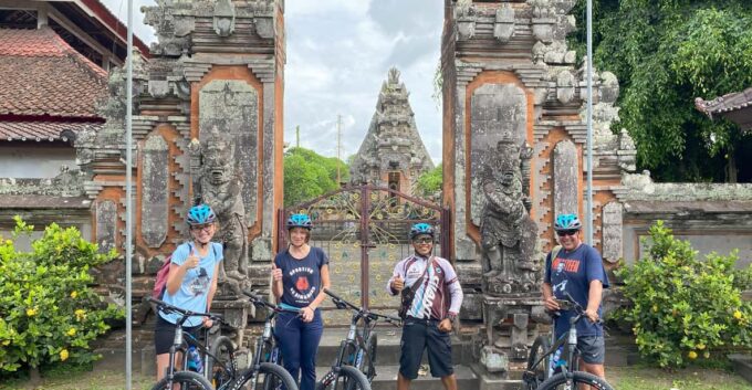 Ubud: PRIVATE E-Bike Tour Inside Rice Field With Meal & Pool - Pickup and Return