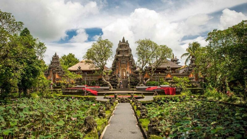 Ubud: Private Evening Tour With Legong Dance Performance - Inclusions